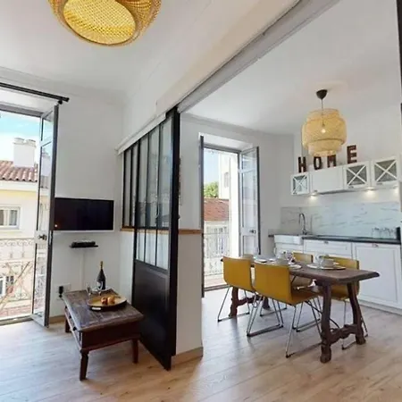 3pcd Location Saisonniere 3 Pieces De 57 M2 A Proche Du Centre * Cannes